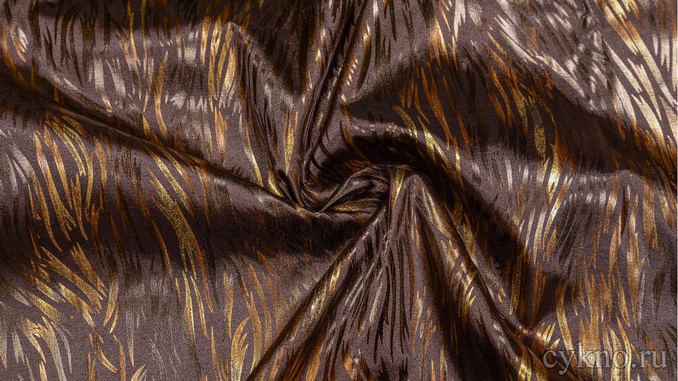 Атлас-стрейч "Золотой огонь на коричневом"