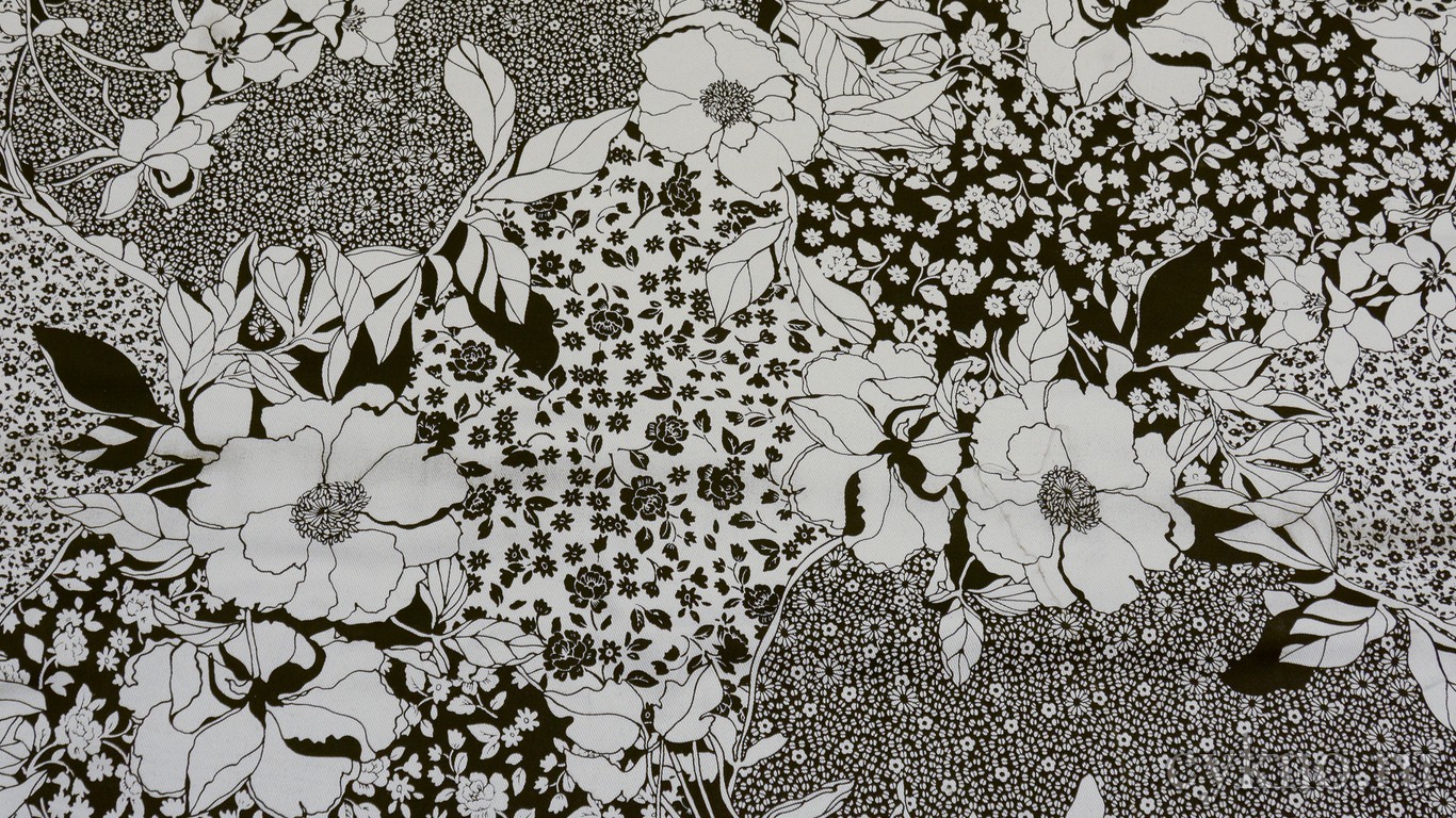 Ткань Джинс "Цветы черно-белые"