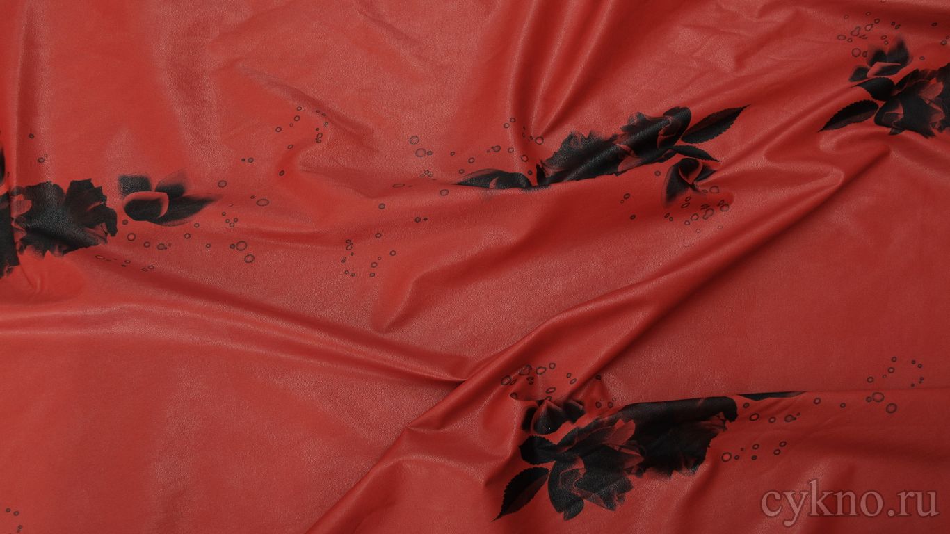 Кожзам красный с цветочным принтом 